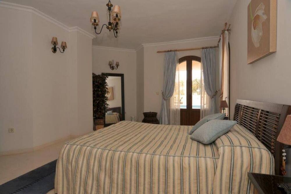 Photo of Bedroom in El Beal