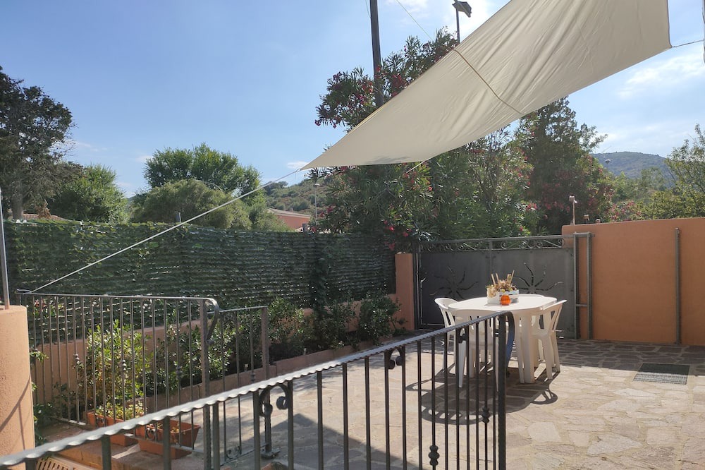 Photo of Patio Balcony in Buddittogliu Straulas