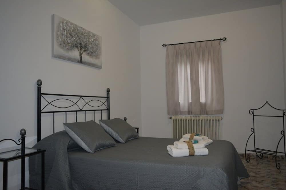 Photo of Bedroom in Burunchel