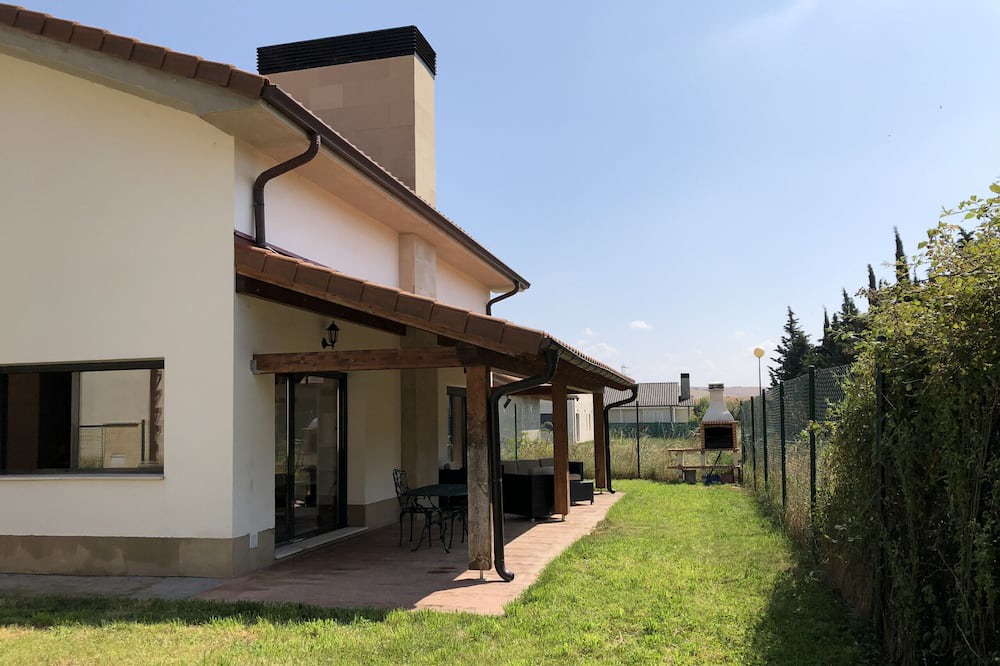 Photo of Outdoor in Longuida