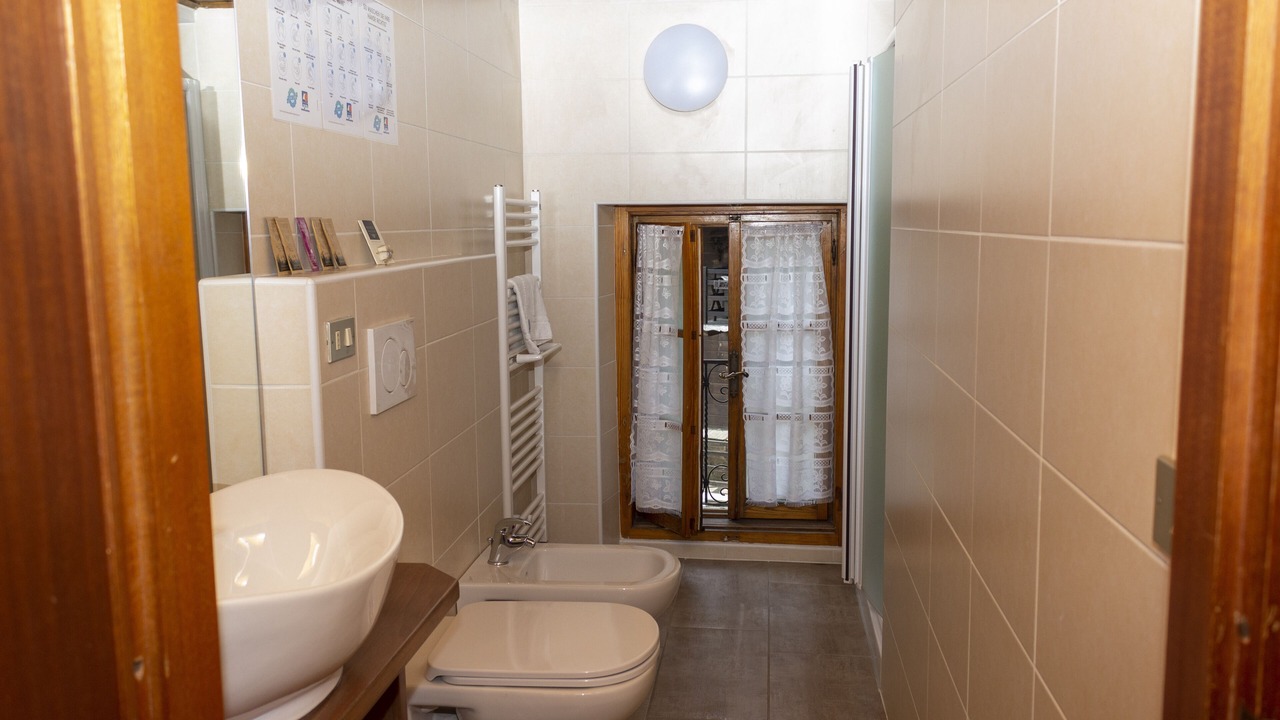Photo of Bathroom in Staffa