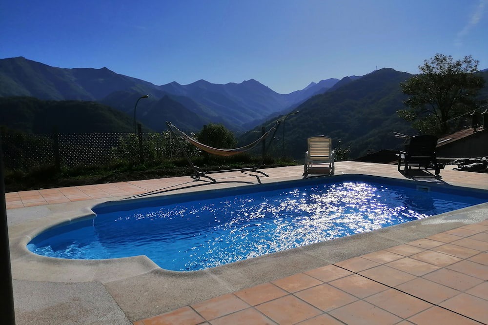 Photo of Outdoor in Pajares