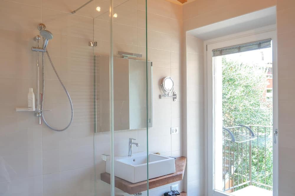 Photo of Bathroom in Toscolano Maderno