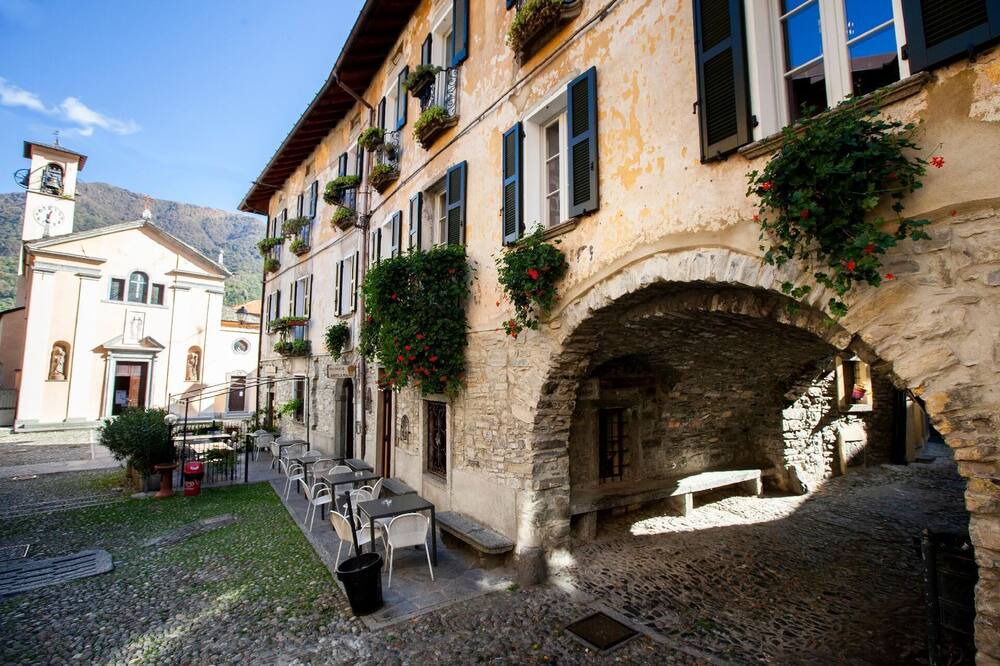 Photo of Others in Riva