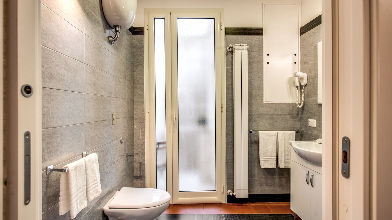 Photo of Bathroom in Historical Center
