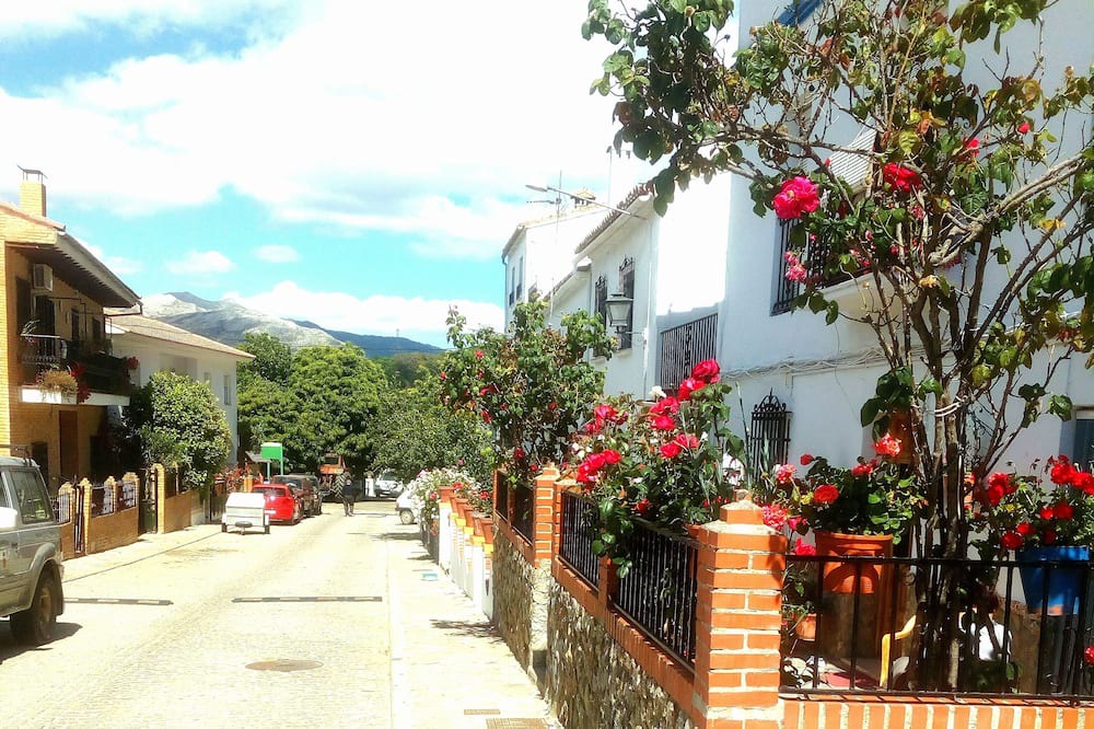 Photo of Outdoor in Pujerra