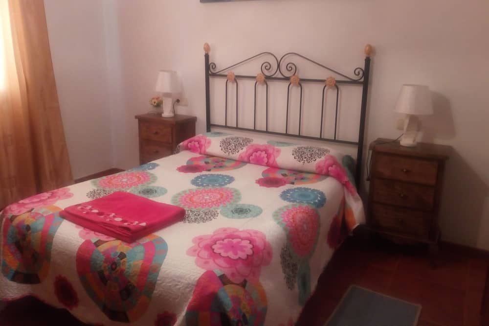 Photo of Bedroom in Pujerra