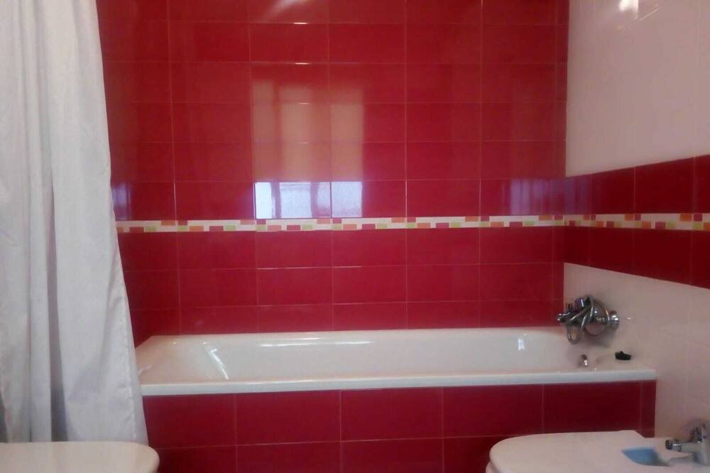 Photo of Bathroom in Pujerra