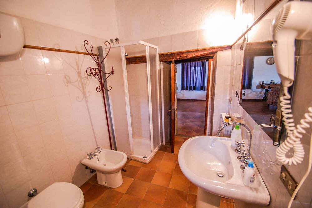 Photo of Bathroom in Lidarno