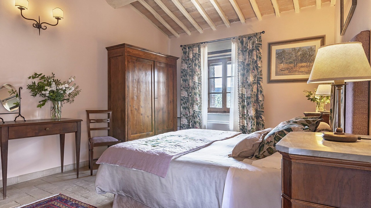 Photo of Bedroom in Monticiano
