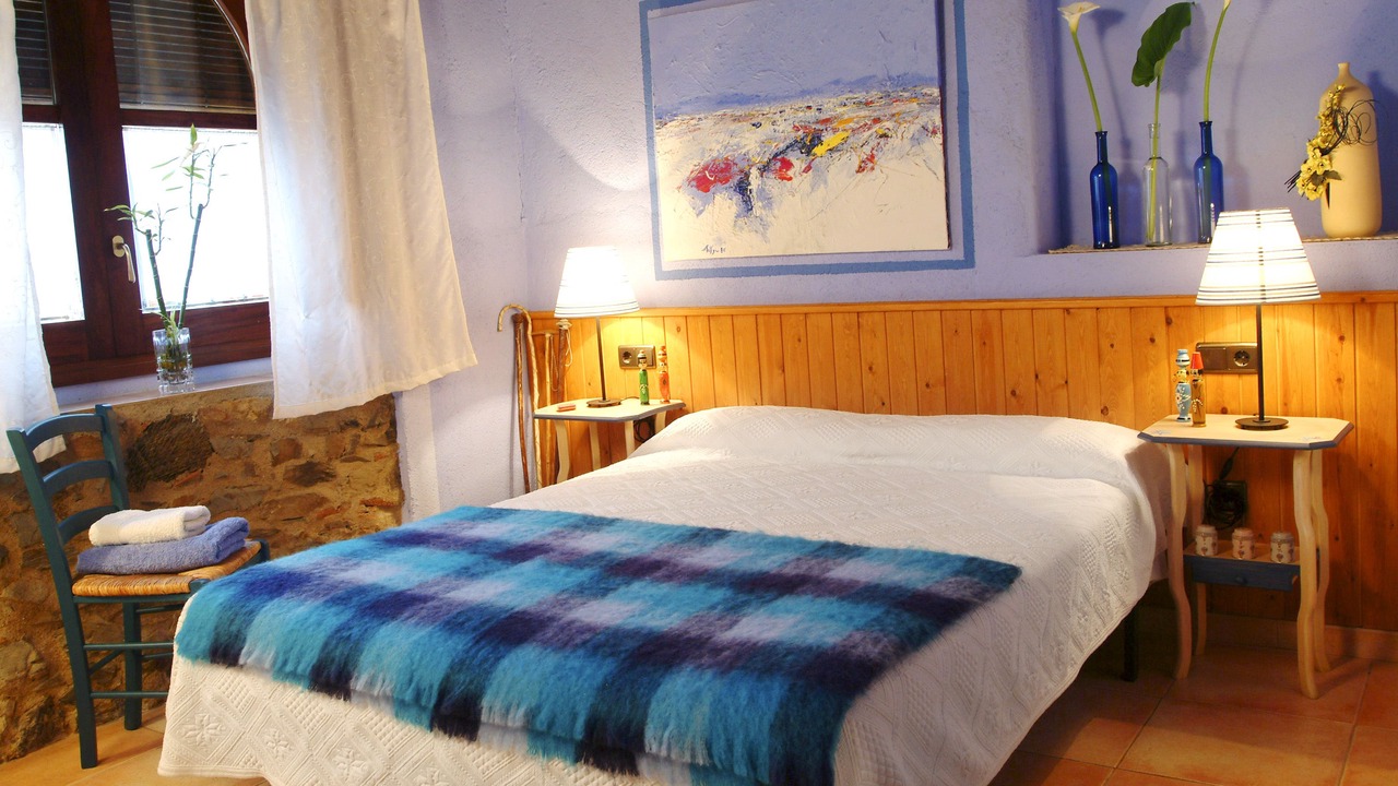 Photo of Bedroom in Garriguella