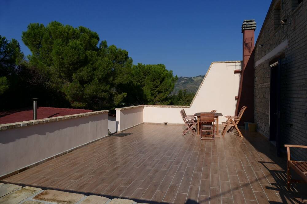 Photo of Patio Balcony in Cugnoli