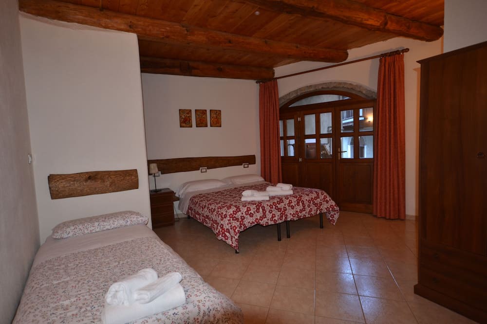 Photo of Bedroom in Soucheres-Basses