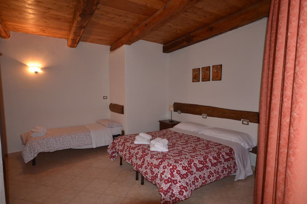 Photo of Bedroom in Soucheres-Basses