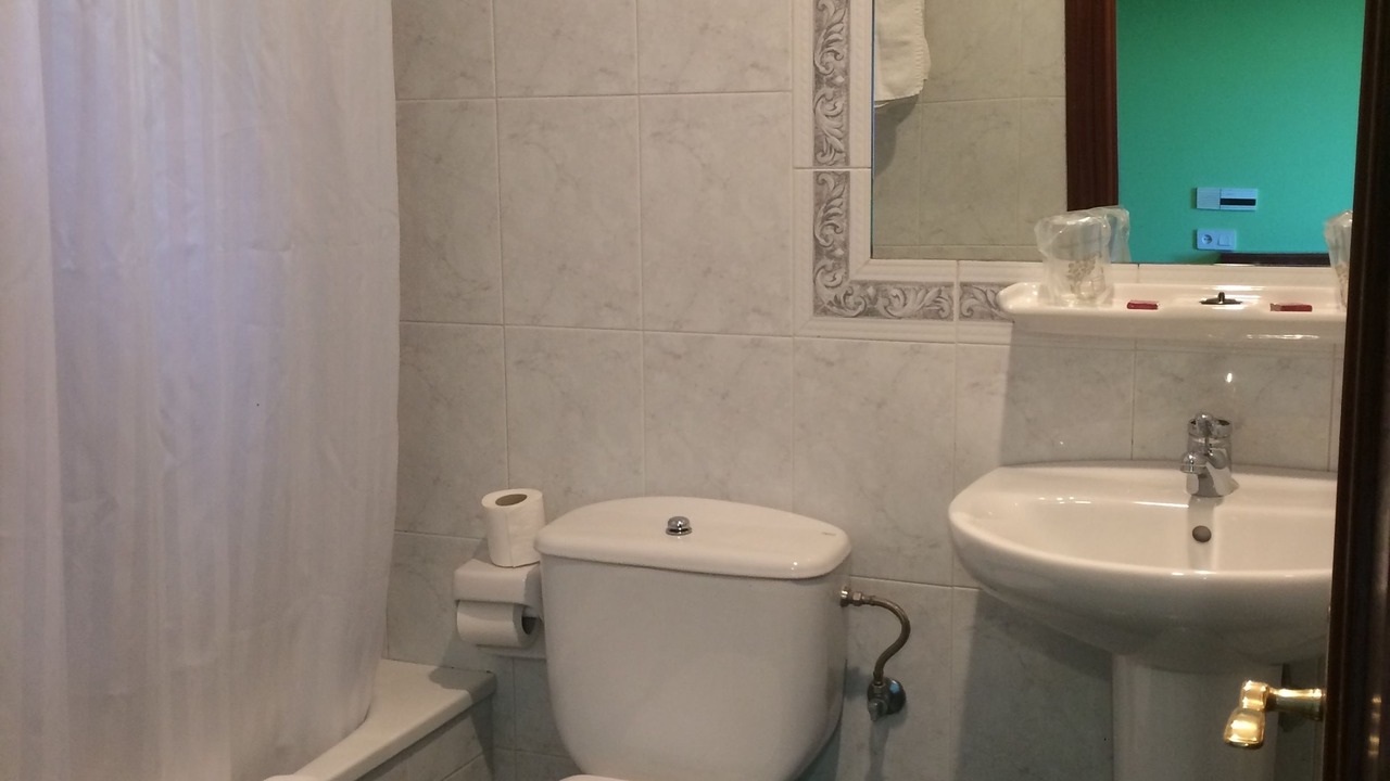Photo of Bathroom in Gozon