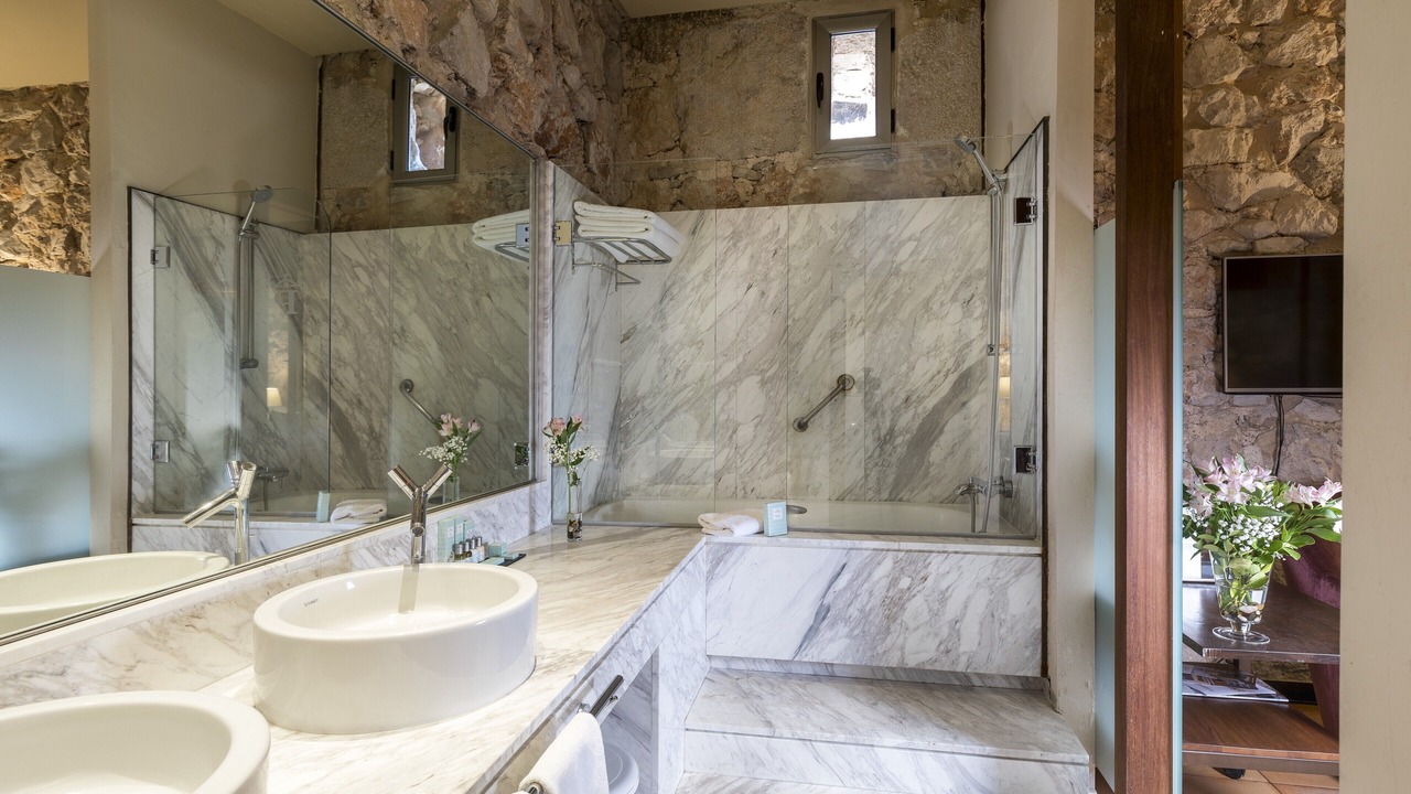 Photo of Bathroom in Alarcon