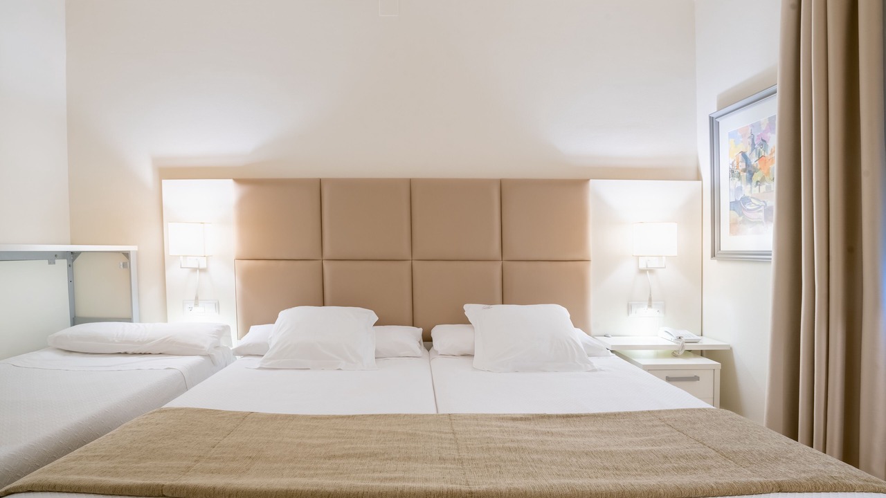 Photo of Bedroom in Figueres