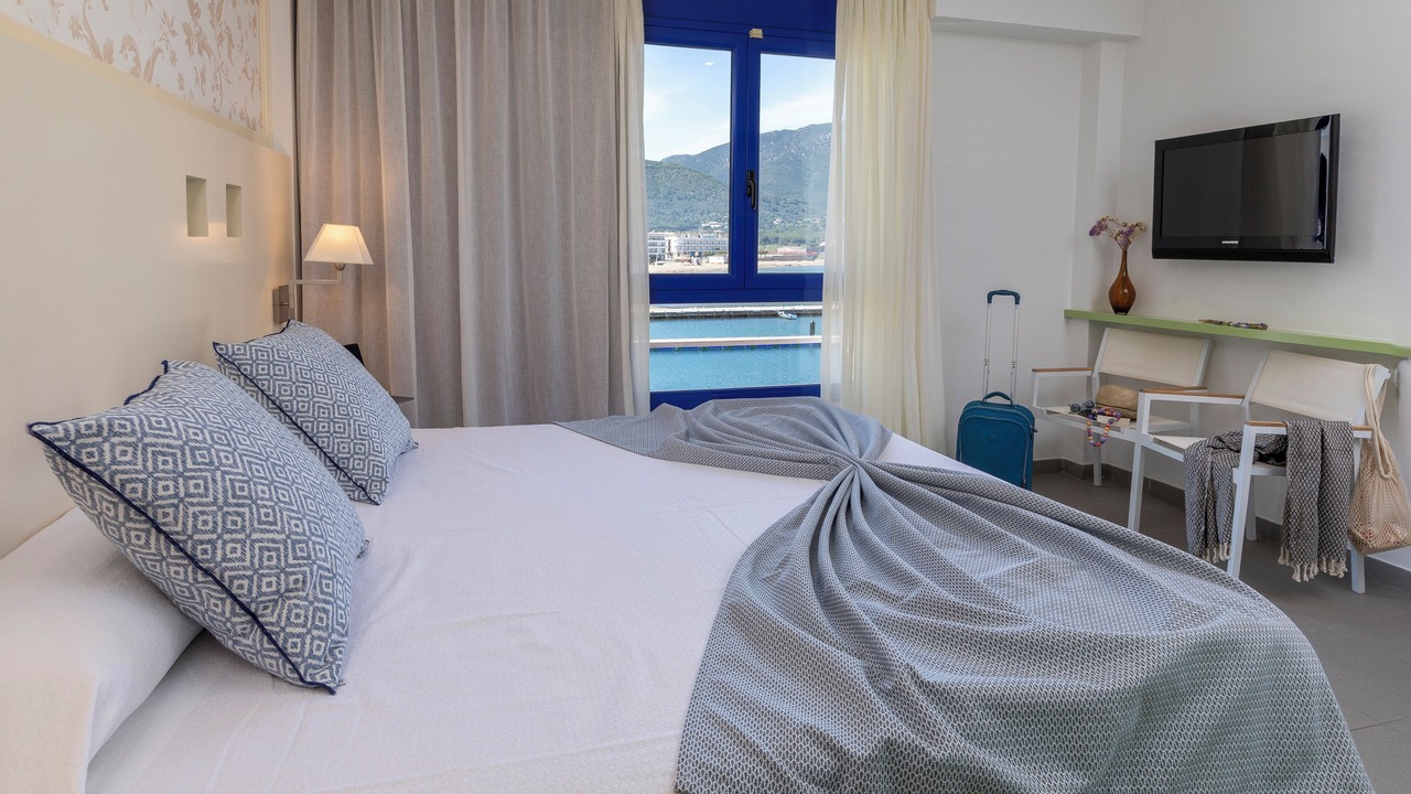 Photo of Bedroom in Port de la Selva