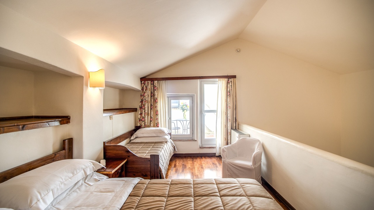 Photo of Bedroom in Collepepe