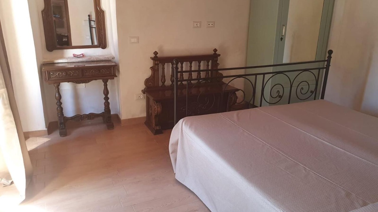 Photo of Bedroom in Oliveto Citra