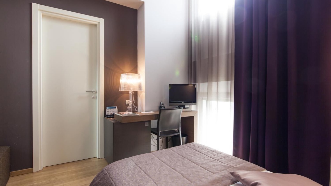 Photo of Bedroom in Forli