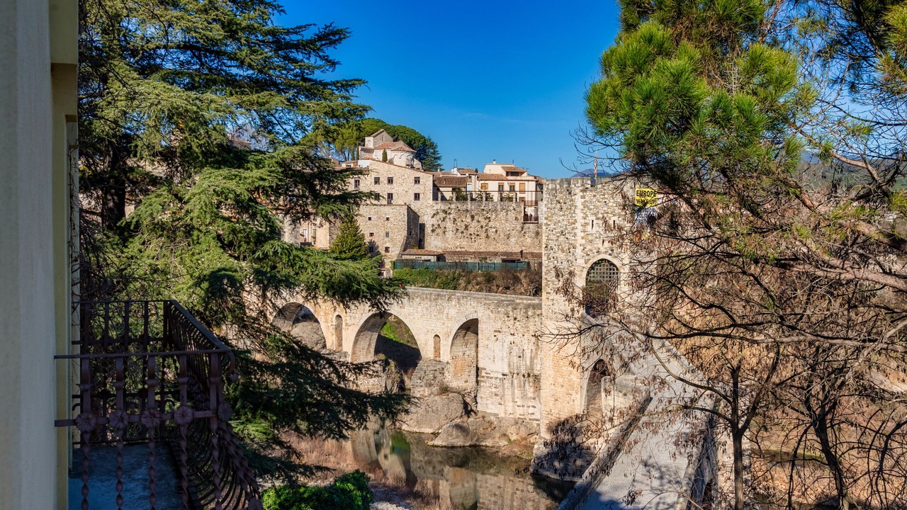 Photo of Bedroom in Besalu