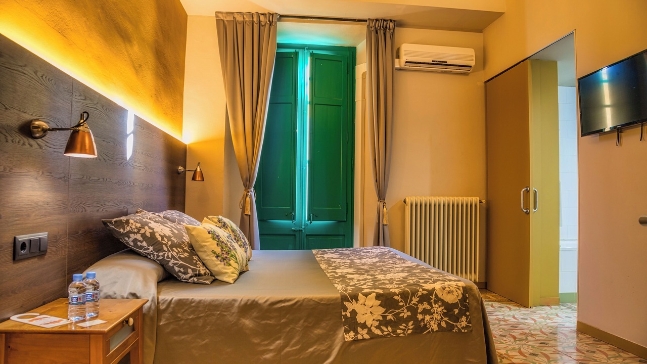 Photo of Bedroom in Besalu
