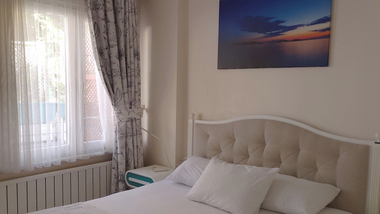 Photo of Bedroom in Adalar