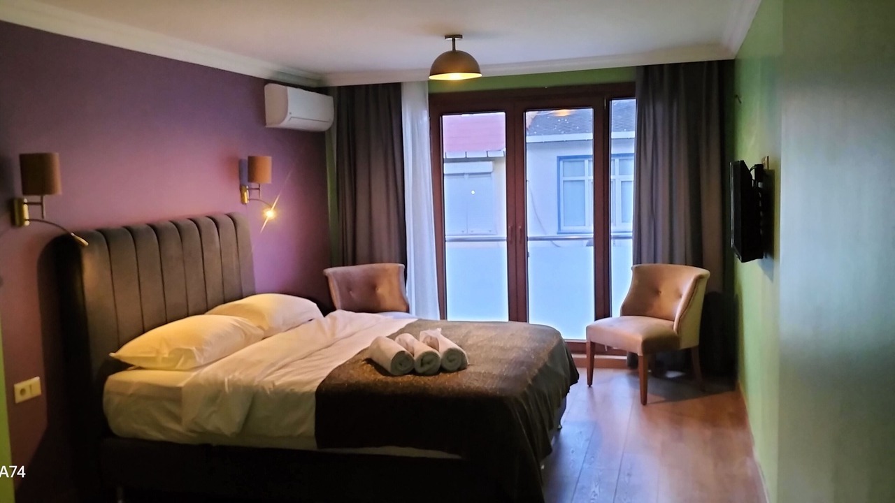Photo of Bedroom in Adalar
