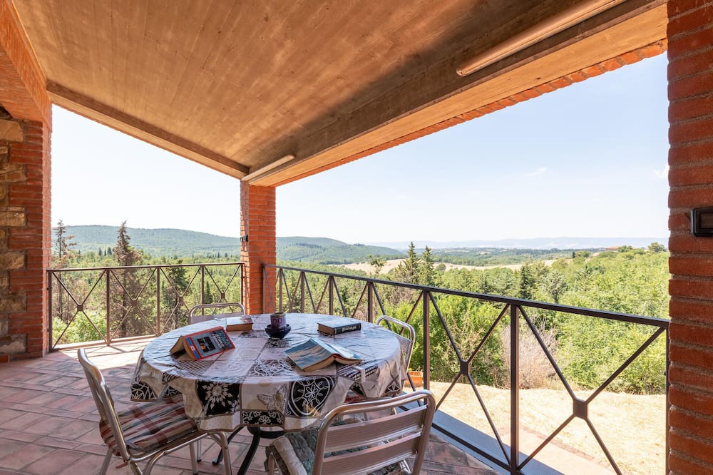 Photo of Bedroom in Montegabbione