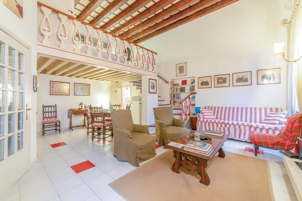 Photo of Bedroom in Castelgomberto