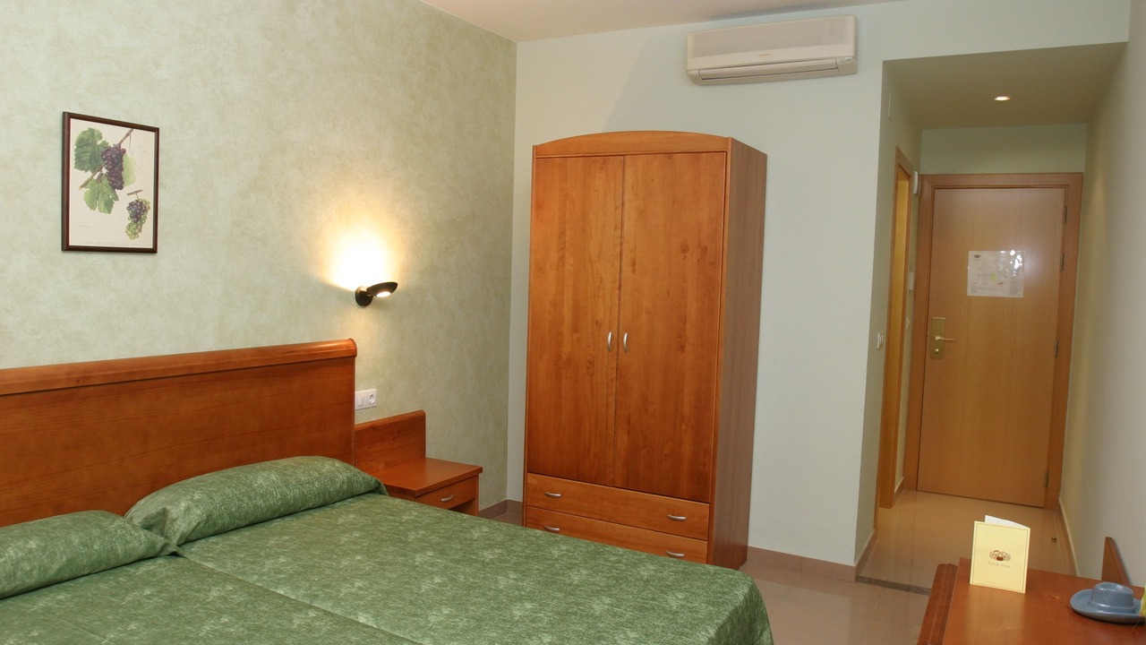 Photo of Bedroom in San Sadurni