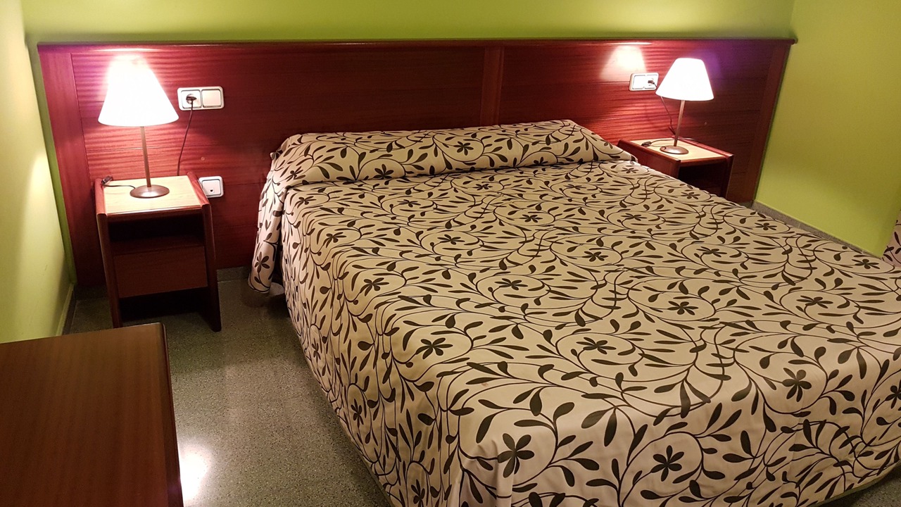 Photo of Bedroom in Arbos