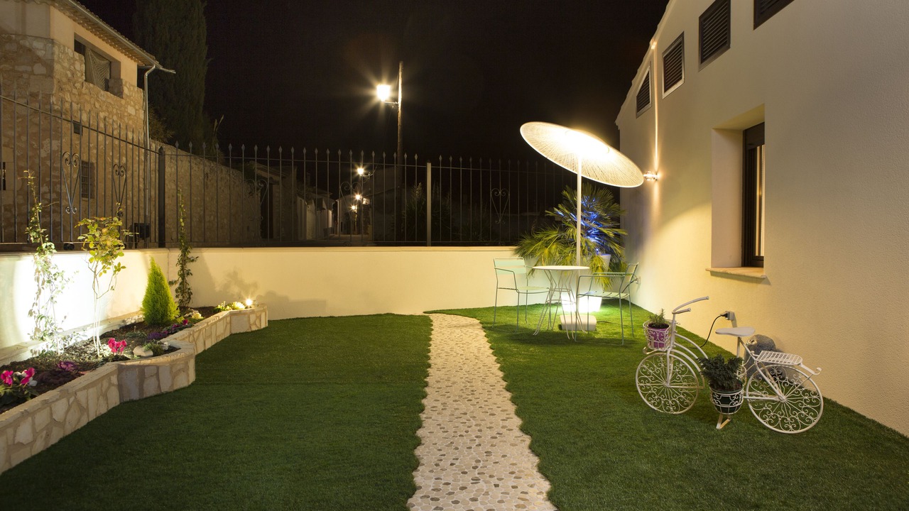 Photo of Outdoor in Alarcon