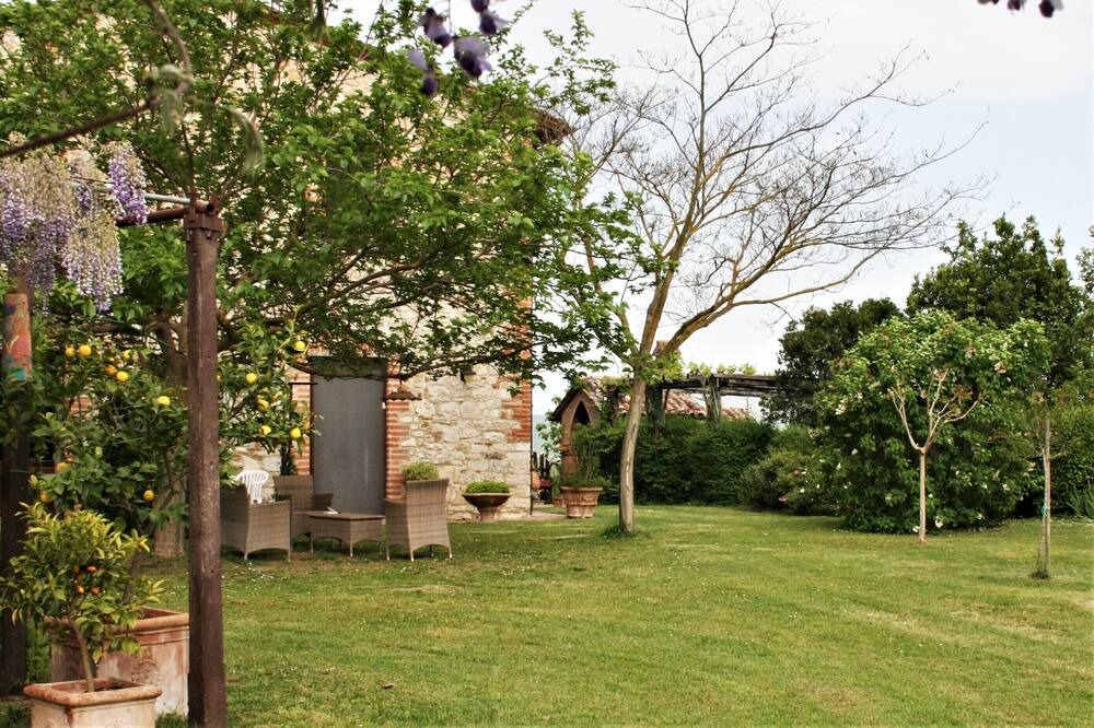 Photo of Outdoor in Fratta Todina