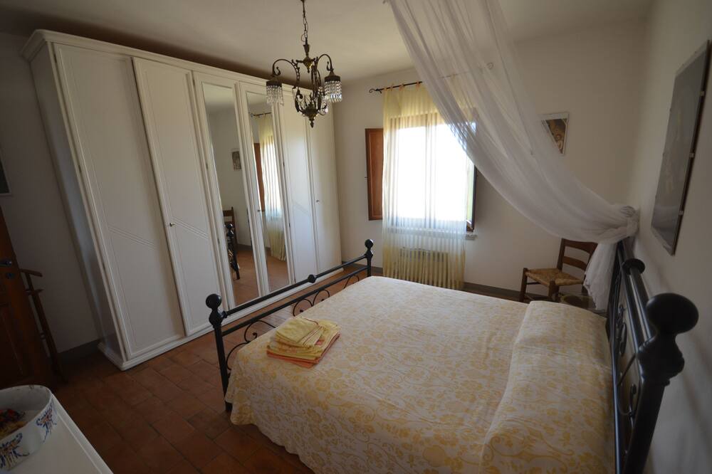 Photo of Bedroom in Fratta Todina