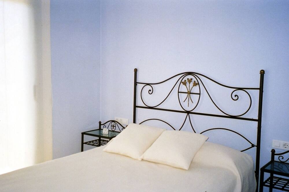 Photo of Bedroom in Bonmont Terres Noves