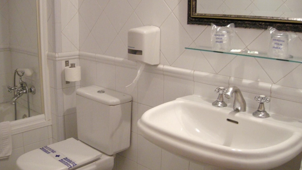 Photo of Bathroom in Cuenca