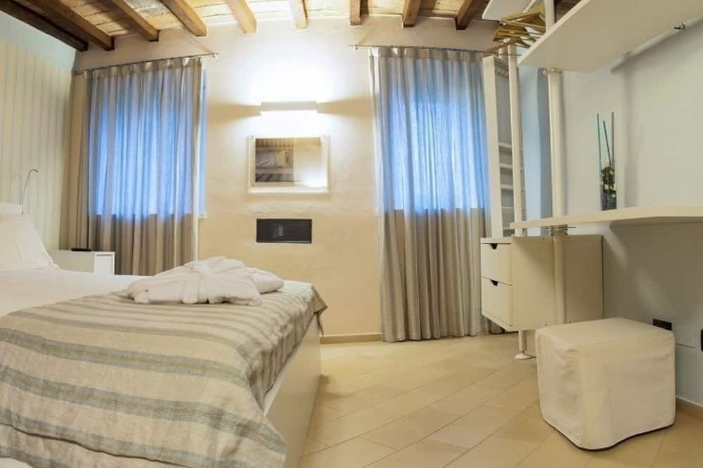 Photo of Bedroom in Levizzano Rangone