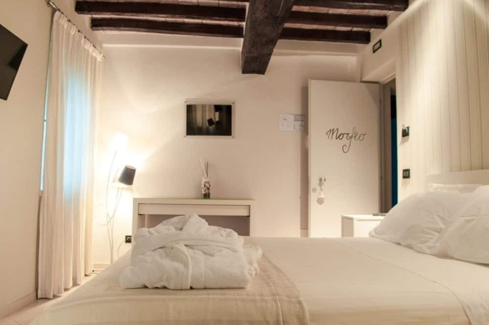 Photo of Bedroom in Levizzano Rangone