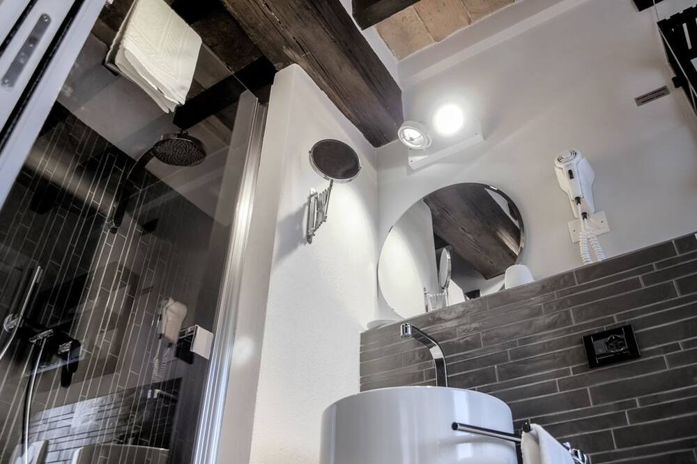 Photo of Bathroom in Levizzano Rangone