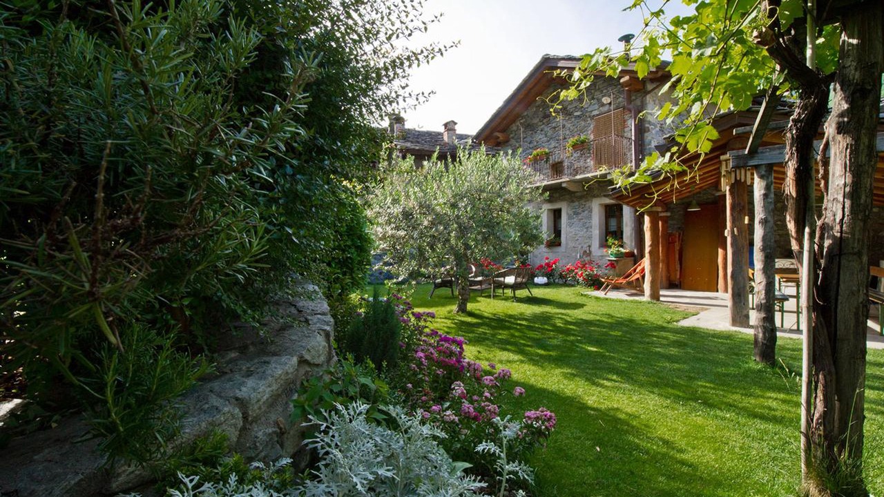 Photo of Outdoor in Grand Vert