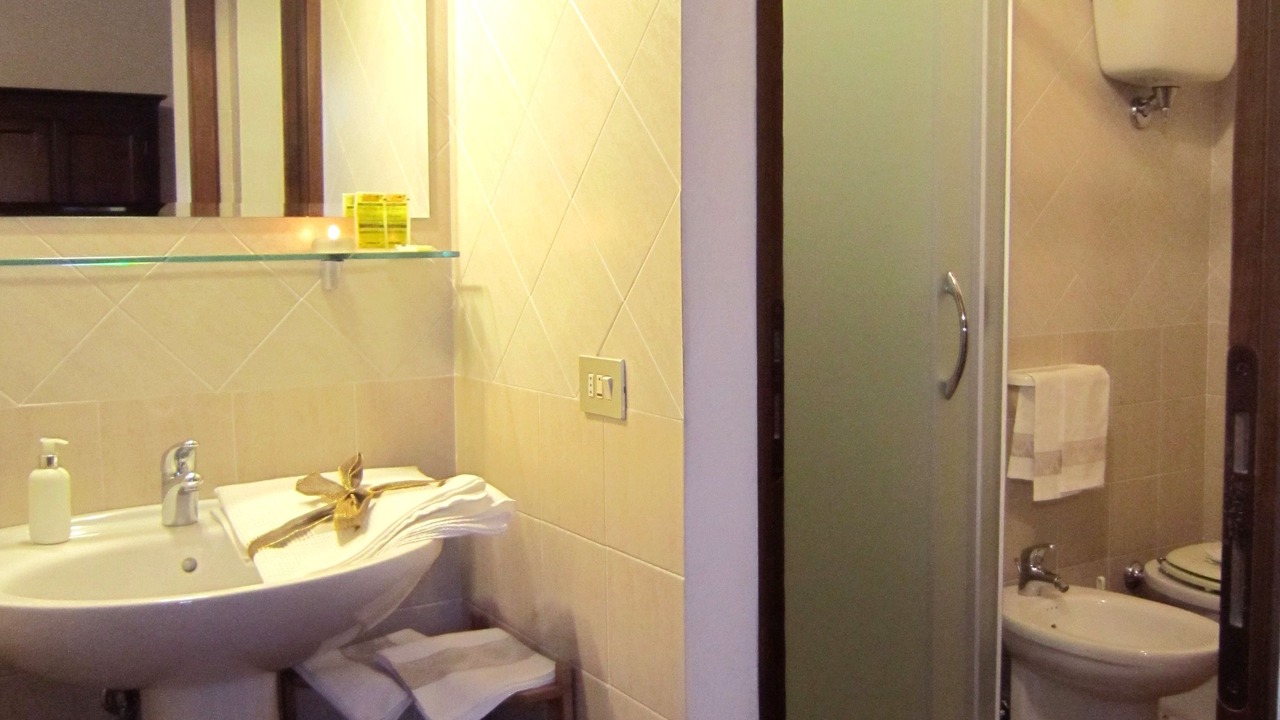 Photo of Bathroom in Asciano