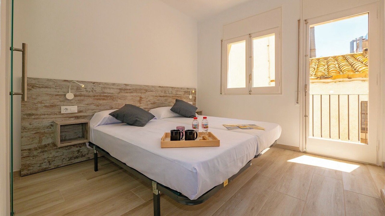 Photo of Bedroom in Roses Town Center
