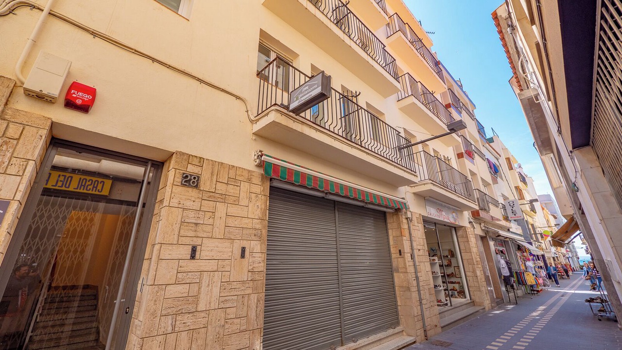Photo of Outdoor in Roses Town Center