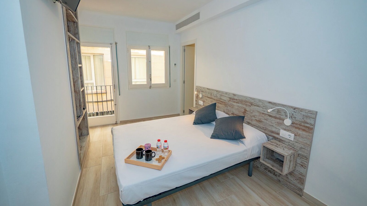 Photo of Bedroom in Roses Town Center