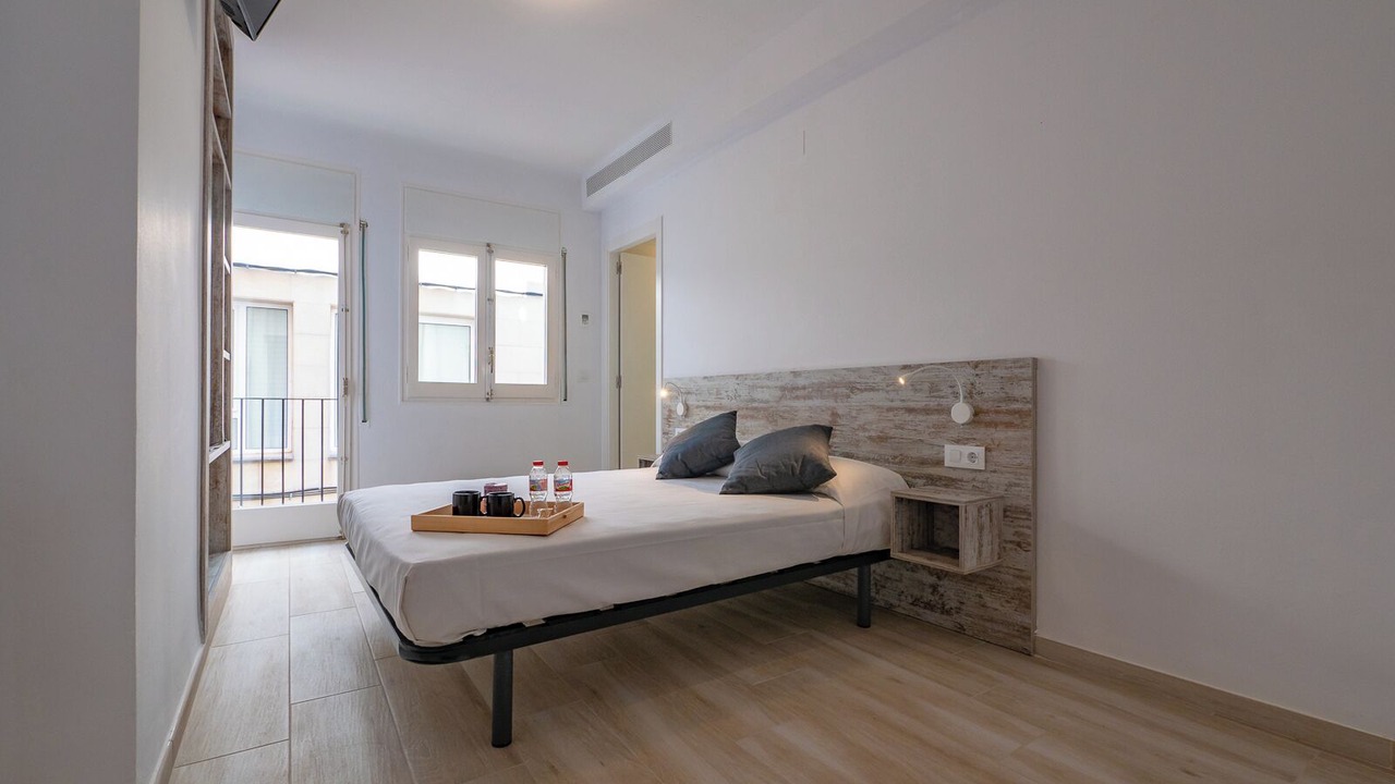 Photo of Bedroom in Roses Town Center
