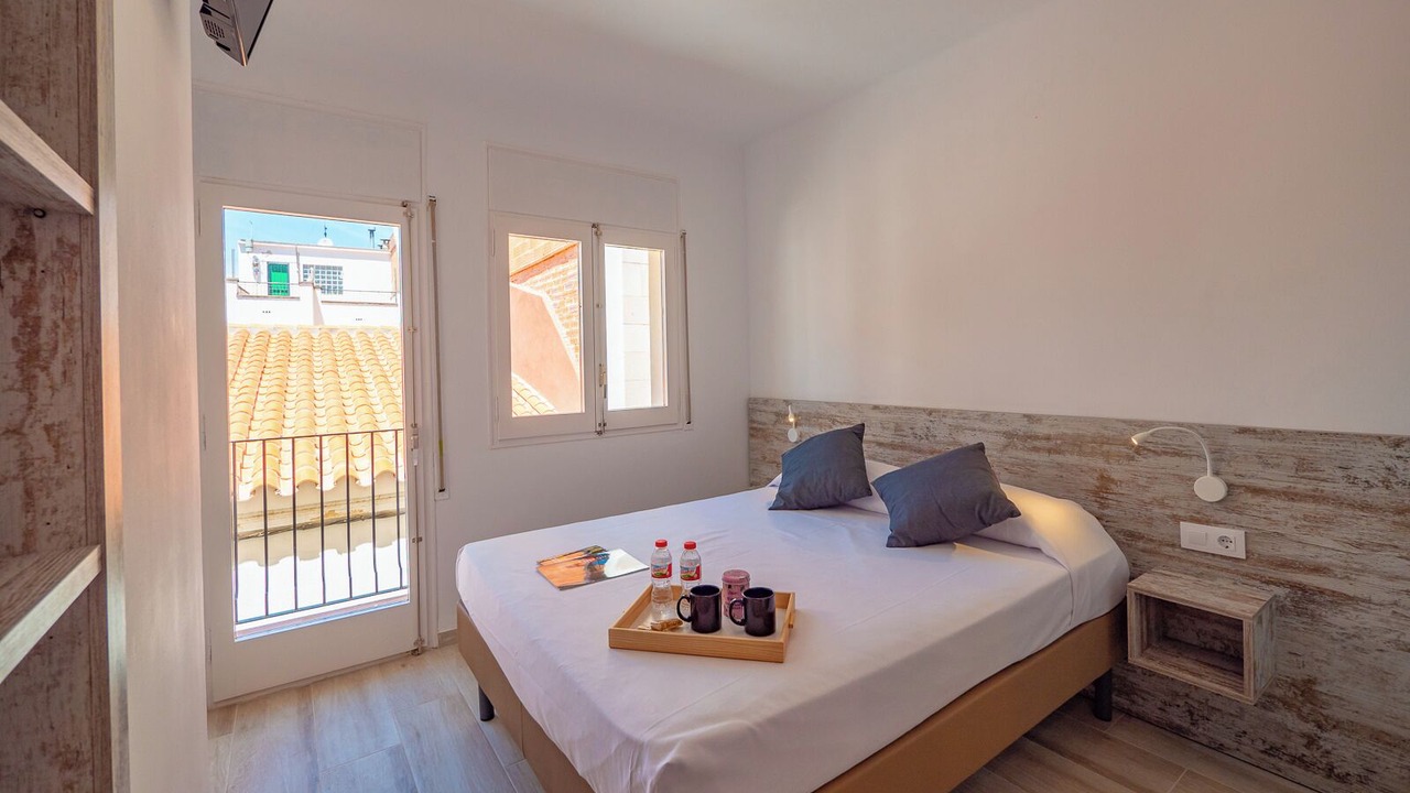 Photo of Bedroom in Roses Town Center