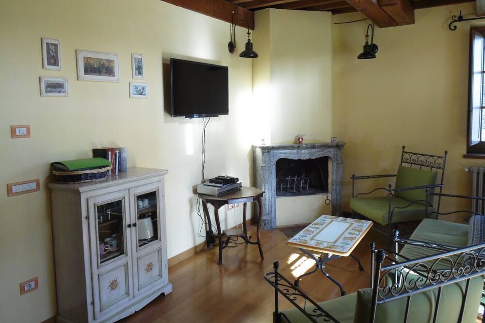 Photo of Livingroom in Ramazzano