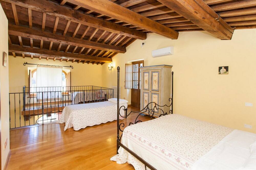 Photo of Bedroom in Ramazzano